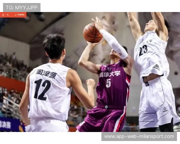 拼搏成就中国篮球不灭传奇，中国篮球传奇人物