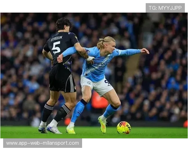 哈兰德与福登携手打破多特防线，曼城豪取三连胜，哈兰德和曼联